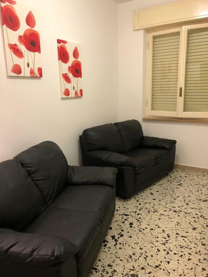 Terni In Centro Apartment Luaran gambar